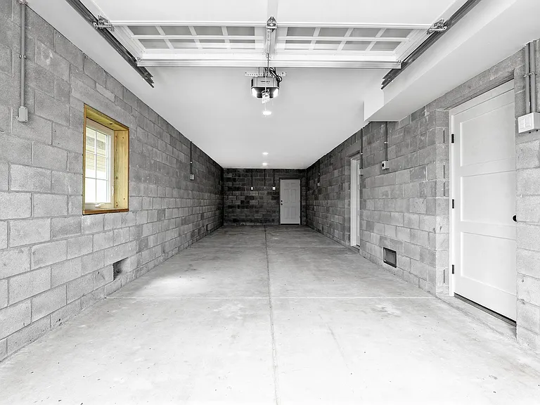 140 11th Street South St — Photo 35