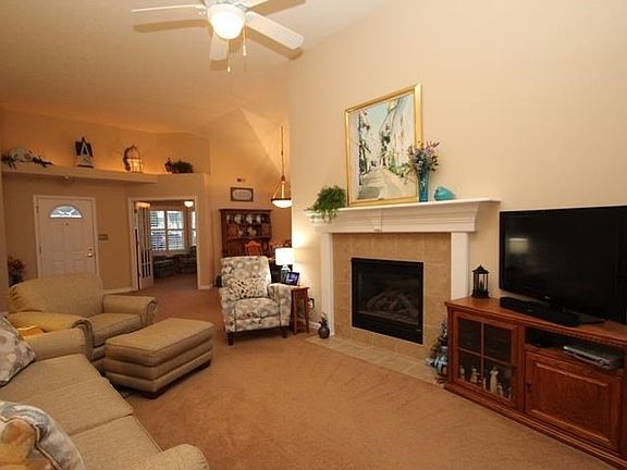 4th image of 5127 W Preakness Ct