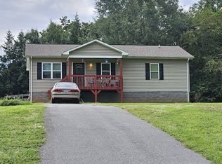 1063 Allman Ct, Morganton, NC 28655