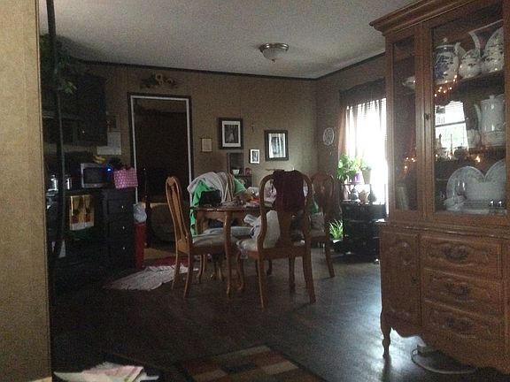 3rd image of 5680 Hazel Dr
