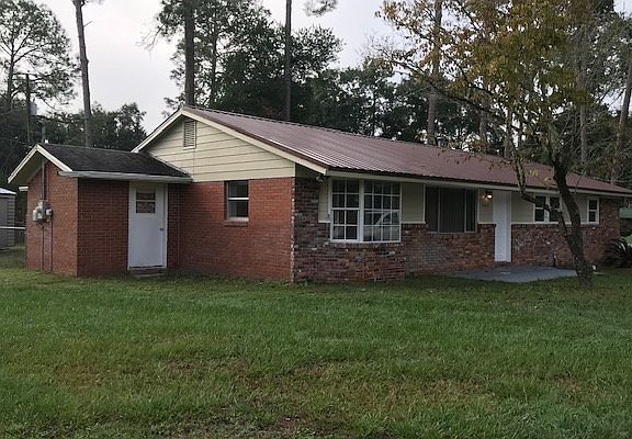 3rd image of 1407 Pearl Ave