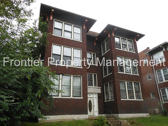 2nd image of 4048 Cleveland Ave APT 2W