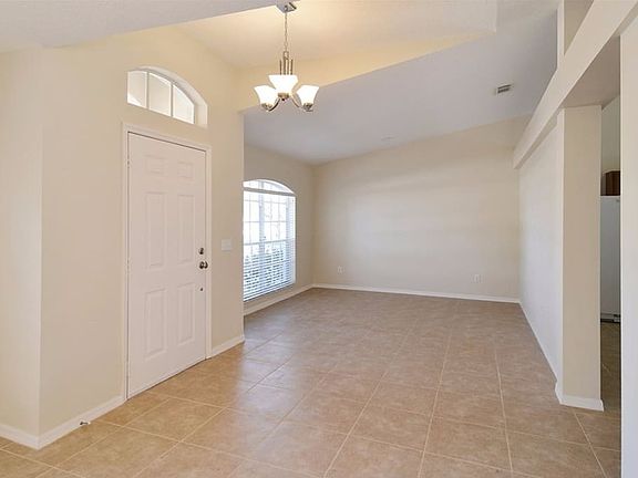 3rd image of 5807 NW Carr Ct