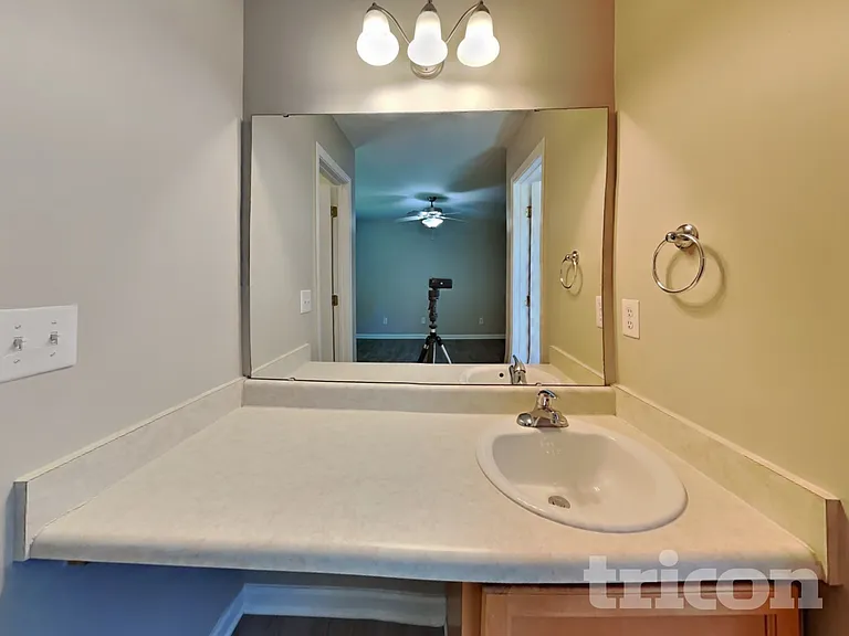 345 Gray Ghost St — Photo 8