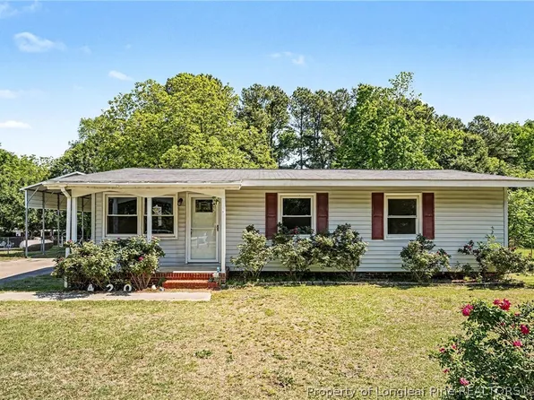 420 Wallace McLean Rd, Raeford, NC 28376