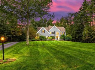 82 Tirrell Rd, Bedford, NH 03110