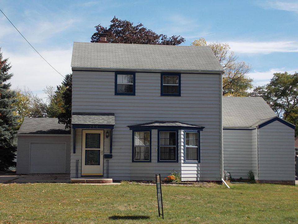 1st image of 214 N 13th St