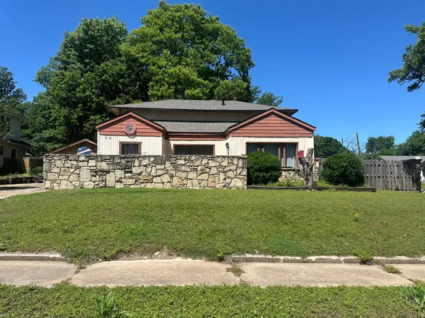 514 N 5th St, Ponca City, OK 74601