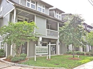 922 Porter Ave APT 202, Ocean Springs, MS 39564