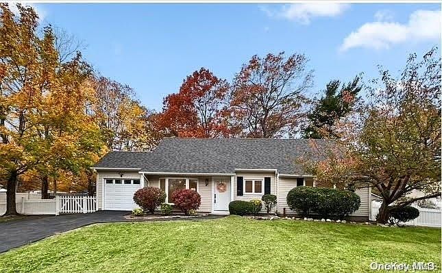 1st image of 4 Pheasant Valley Drive
