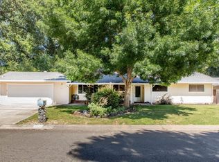 6707 Reflection St, Redding, CA 96001