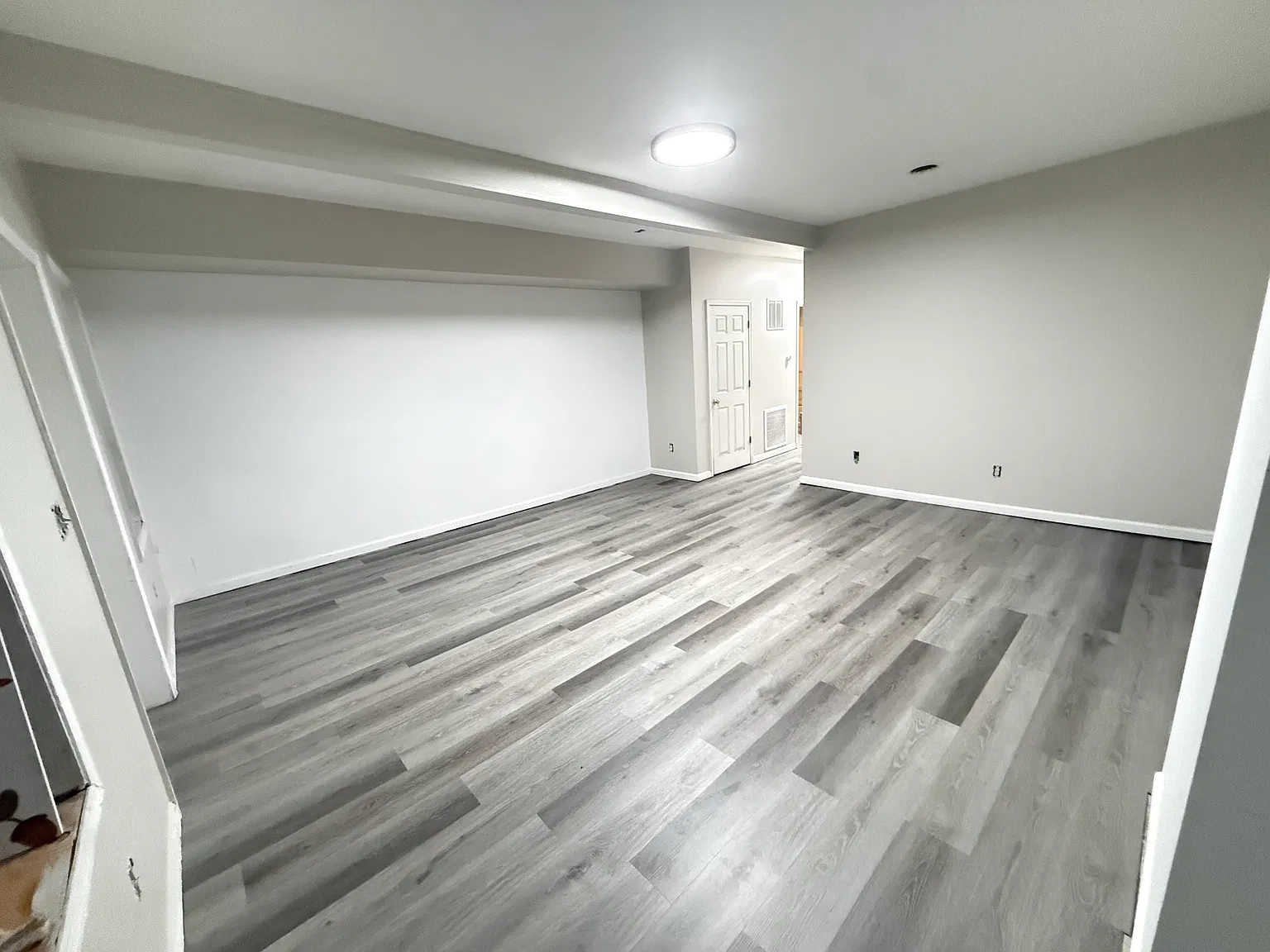 3 bed, 1250 sqft, $1,650 — Photo 1