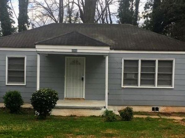 853 Haven St SE