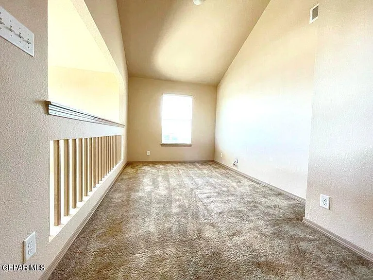 4001 Hueco Valley Dr — Photo 16