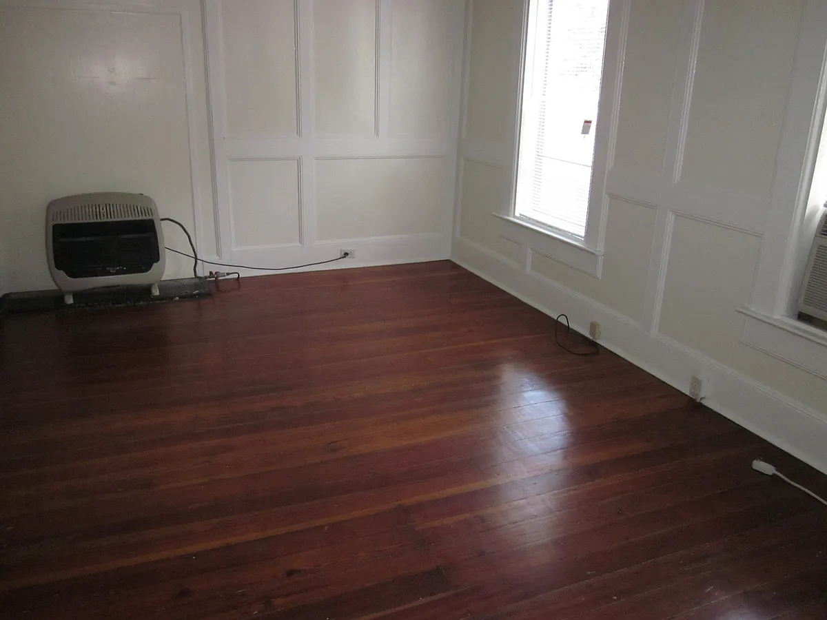 Building Photo - 734 NE 3rd Ave #1