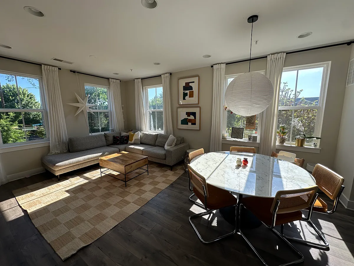 Living/Dining room - 1239 Wynton Pl NE