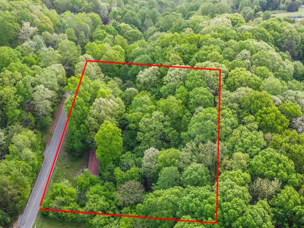 960 Corinth Church Rd, Loudon, TN 37774