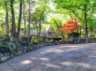 142 Magee Rd, Ringwood, NJ 07456