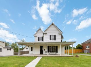 215 S McWhorter St, London, KY 40741