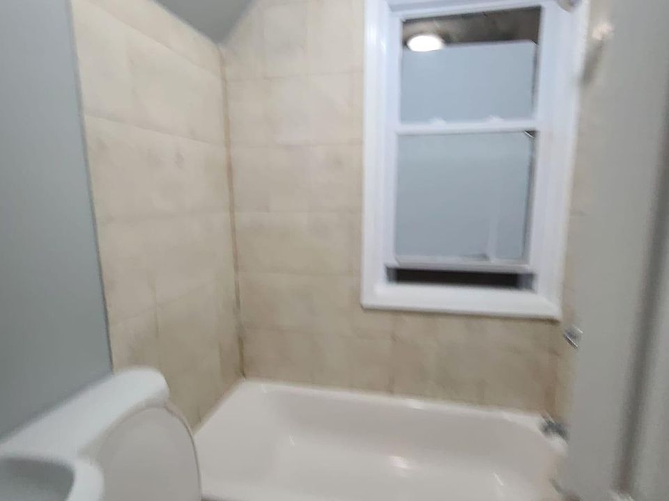 2nd image of 95 S Burnet St #2