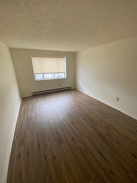 1st image of 425 Mill St APT 30