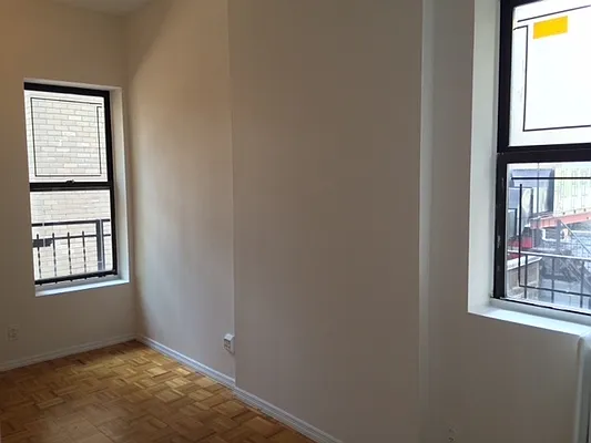 Rented by Acacia Realty | media 17