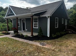 121 Wallace Ave, Cadiz, KY 42211