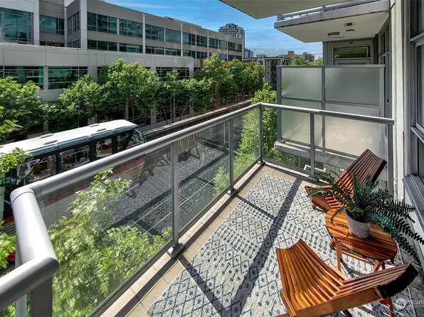 588 Bell Street #516, Seattle, WA 98121