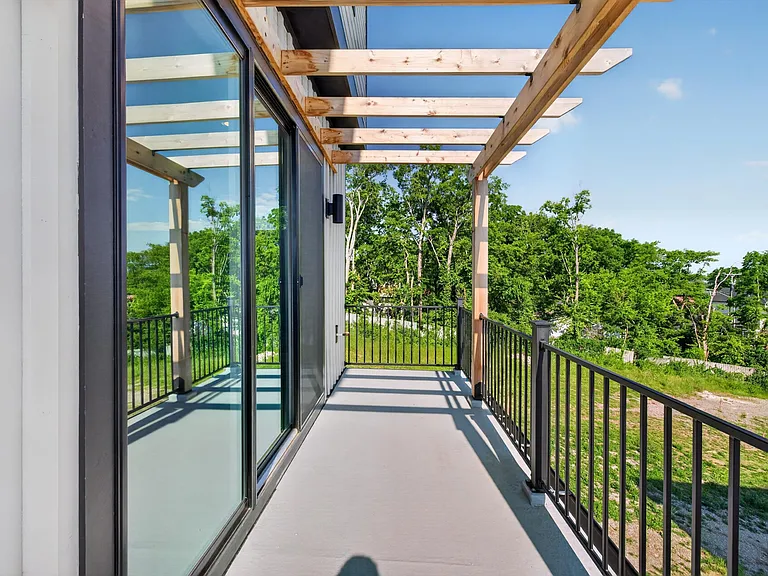 5915 Maxon Ave #B — Photo 32