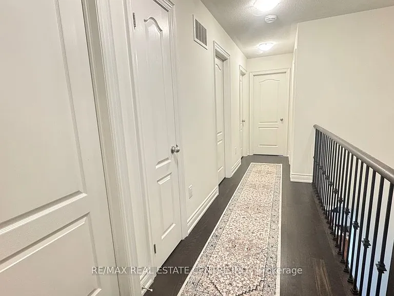 31 Brushwood Dr — Photo 44