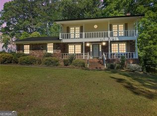 1819 Pinehurst Rd, Snellville, GA 30078