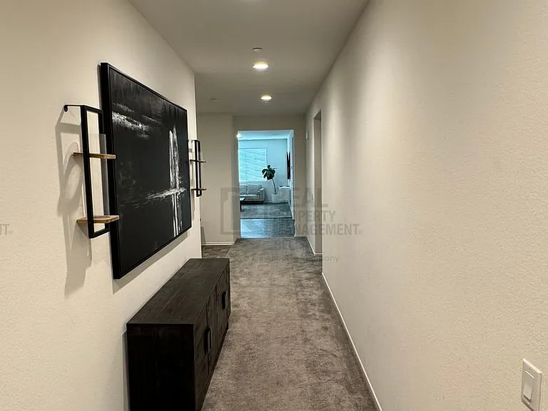 3071 Homeward St — Photo 3