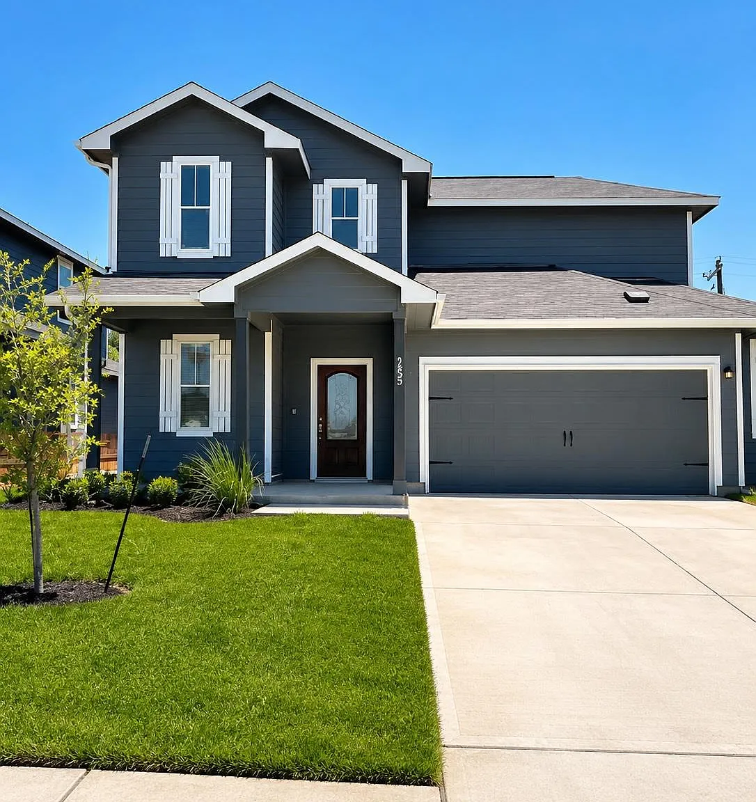 3 bed, 2.5 bath, 2184 sqft, $2,195 — Photo 1