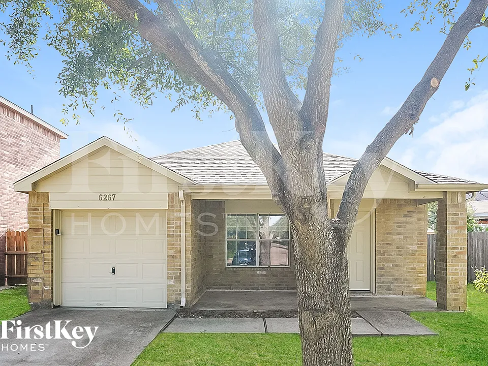 6267 Gillian Park Dr
