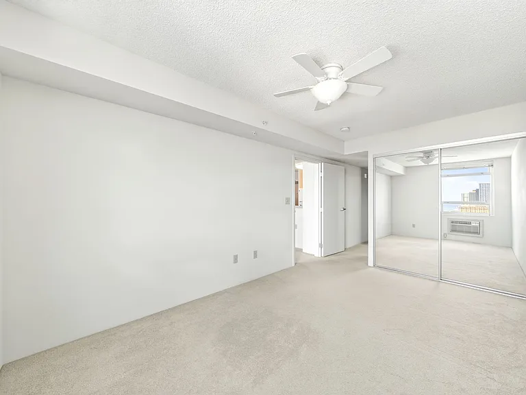1315 Kalakaua Ave #2410 — Photo 8