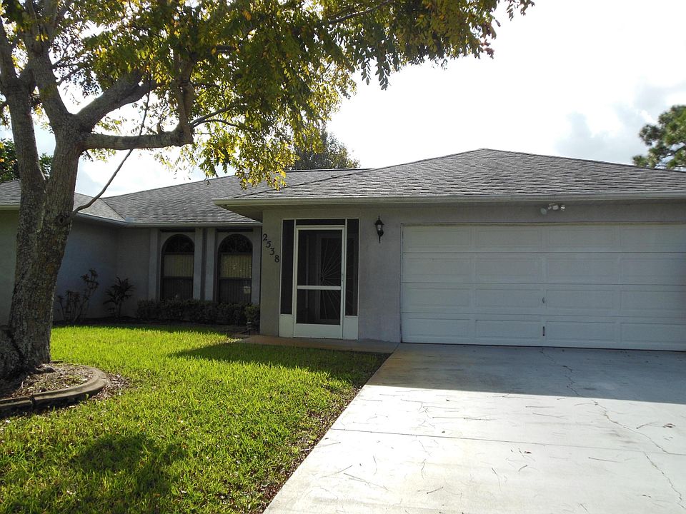 1st image of 2538 SE Jason Avenue