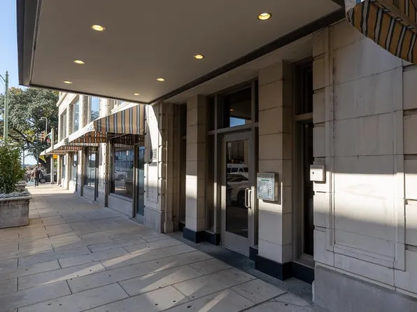 66 Monroe Ave APT 504, Memphis, TN 38103