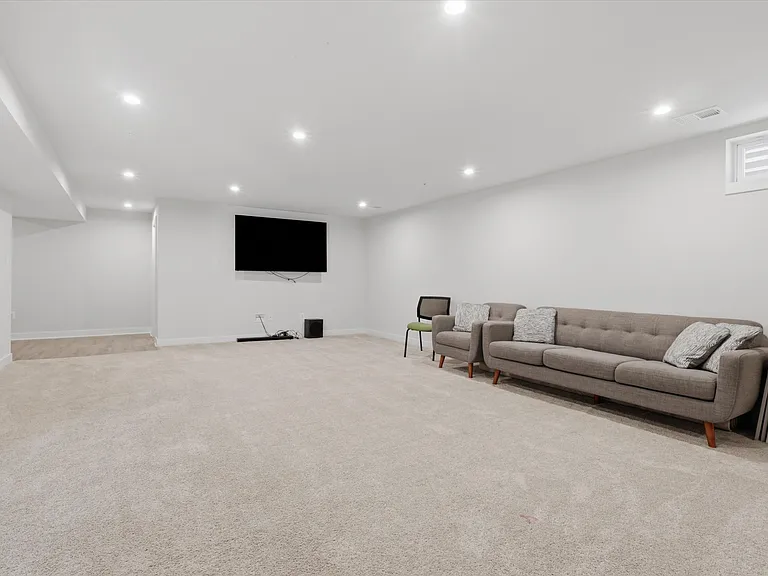 21839 Clarksburg Rd — Photo 18