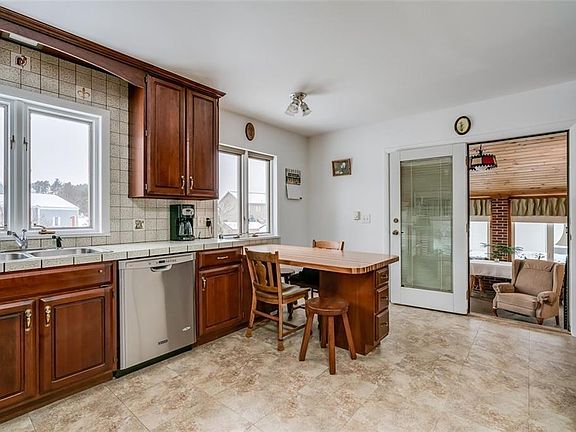5th image of 5247 Sunset Dr