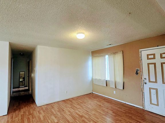 4th image of 13 Gonzales Rd