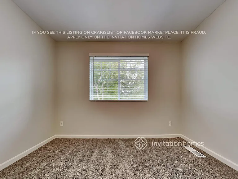 7068 Bailey St SE — Photo 15