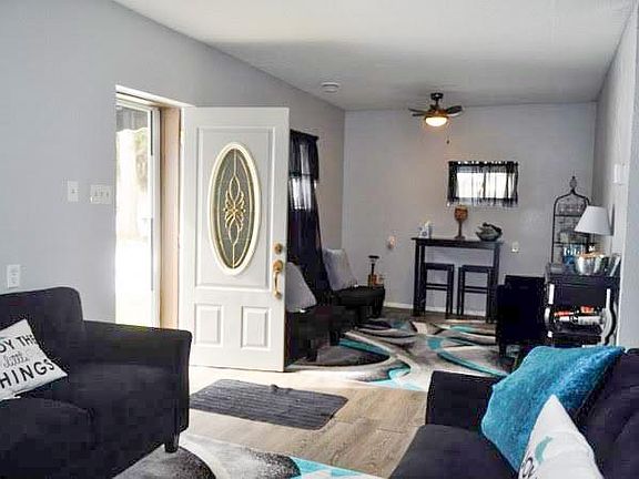 3rd image of 1378 Nancy Ave