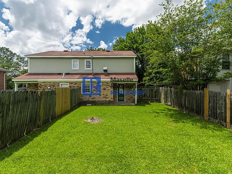 35 Northtown Rd — Photo 21