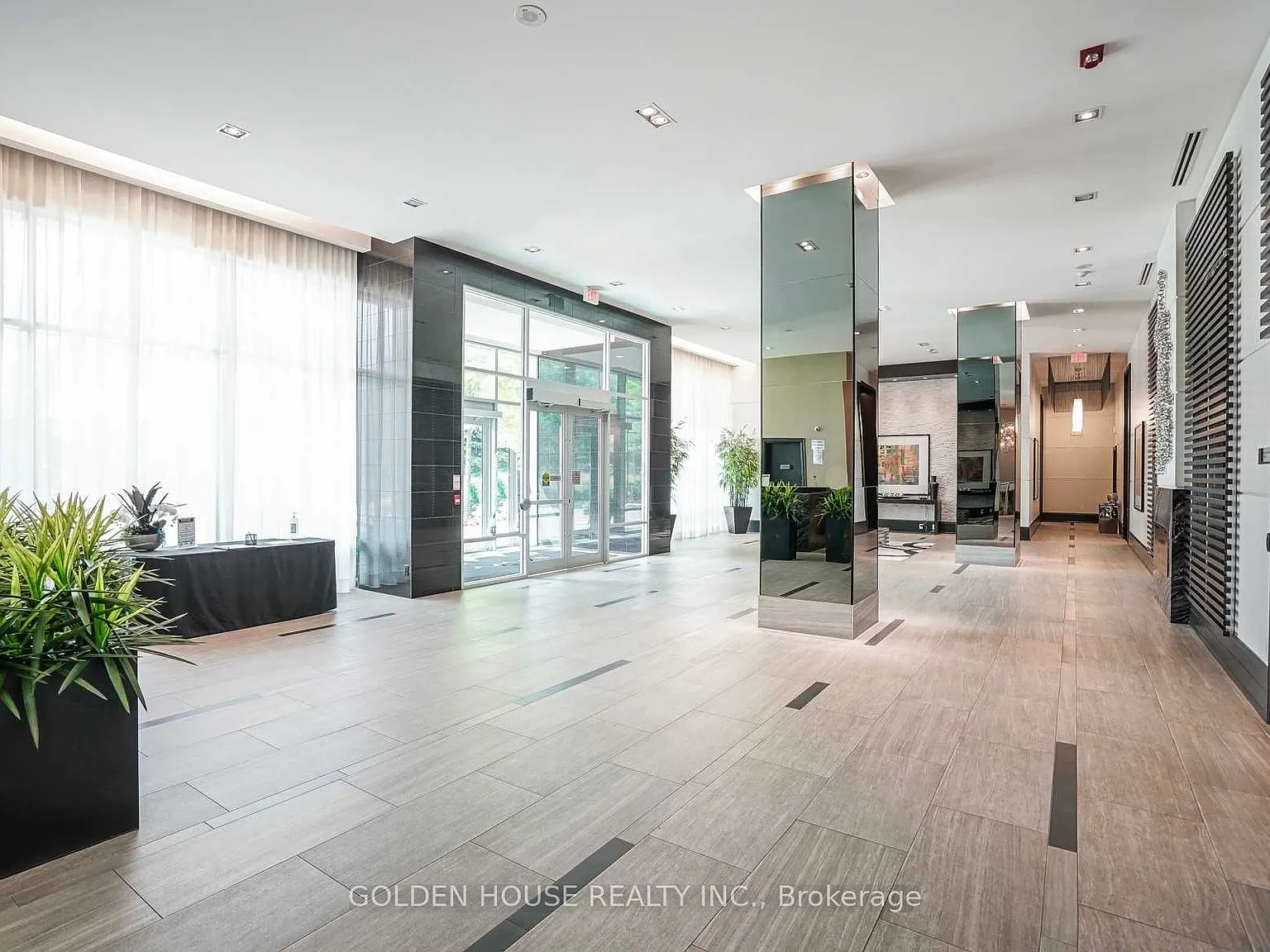 2 bed, $3,150 — Photo 4