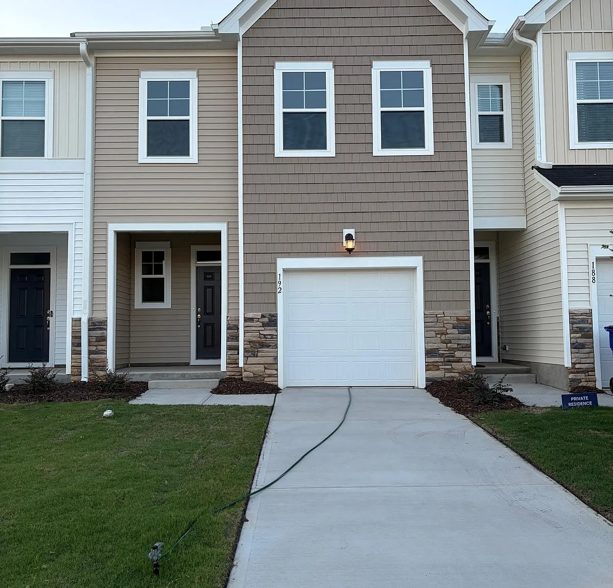 3 bed, 2.5 bath, 1792 sqft, $1,745 — Photo 1