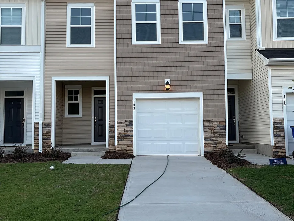 192 Lily Patch Ln