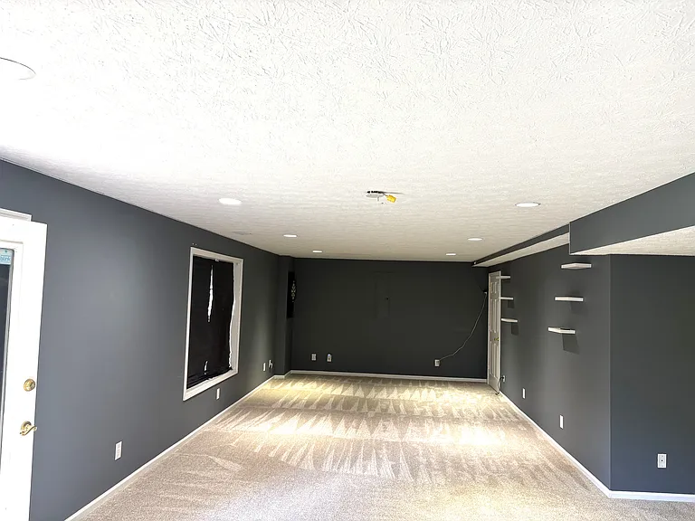 11036 Symington Cir — Photo 46