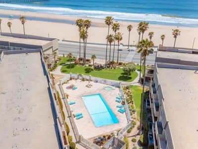 400 E Surfside Dr, Port Hueneme, CA, 93041