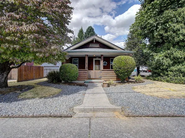 1031 C St, Washougal, WA 98671