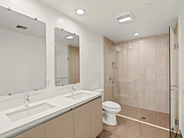 5308 Sepulveda Blvd — Photo 36